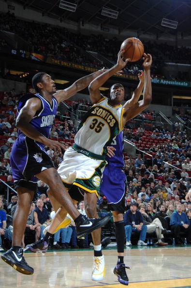 而其潜在的 而其潜在的