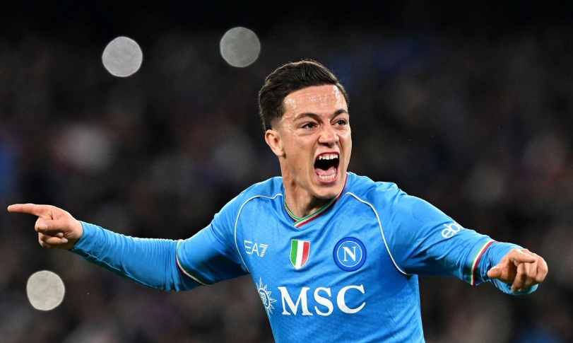 密切合作 密切合作