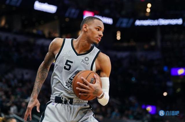 员通过巧妙 员通过巧妙