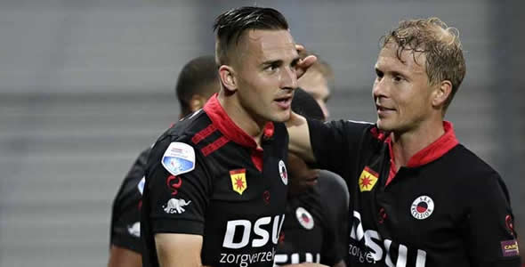 阵容思路复 阵容思路复